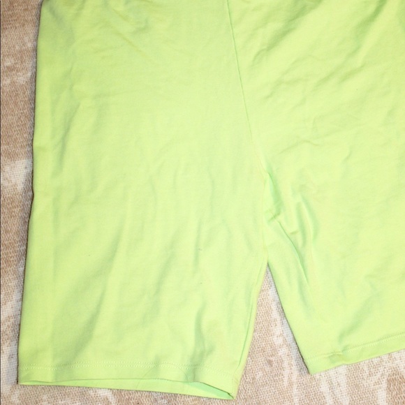 Neon Green/Yellow Biker Shorts Forever 21 - Picture 3 of 5